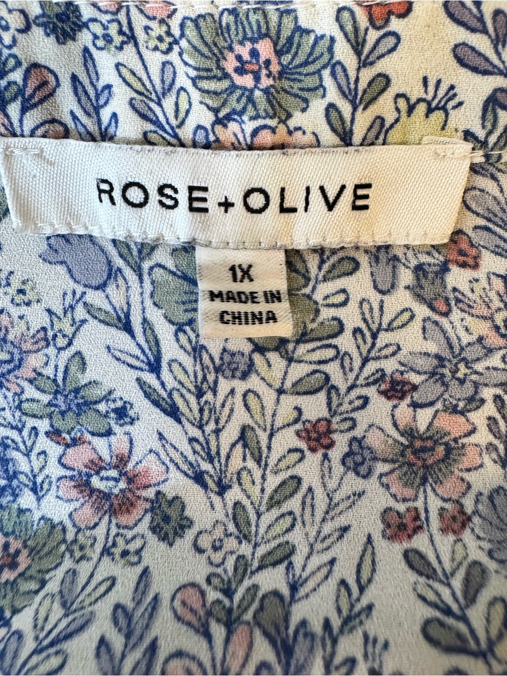 Rose and Olive Floral Button-Front Tunic Top in Soft Blue & Pink - Picture 6 of 6
